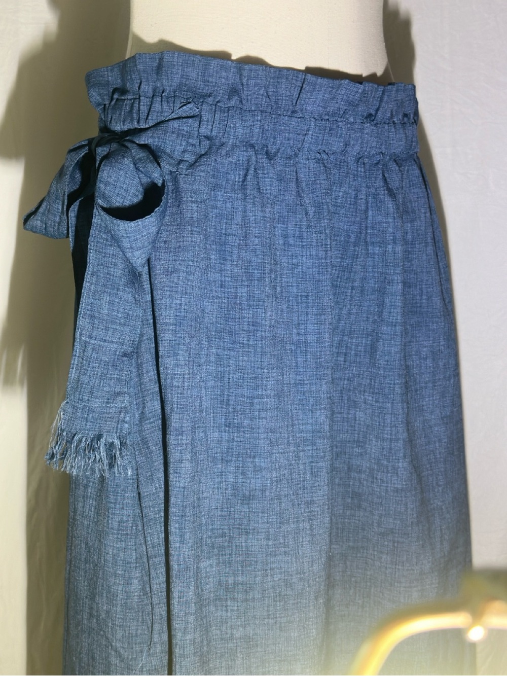 Umgee Blue Chambray Paper Bag Waist Midi Fringe Hem Skirt Boho Size Medium - Picture 6 of 8